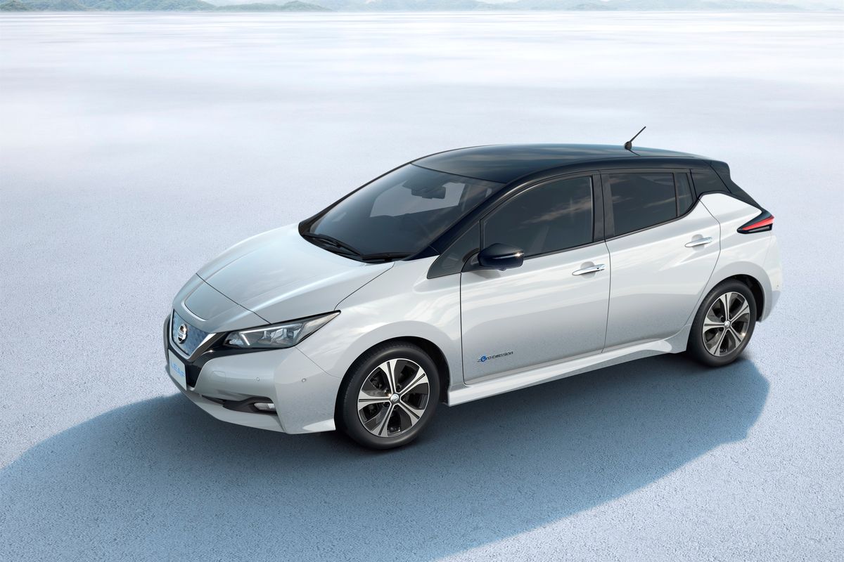 NISSAN LEAF