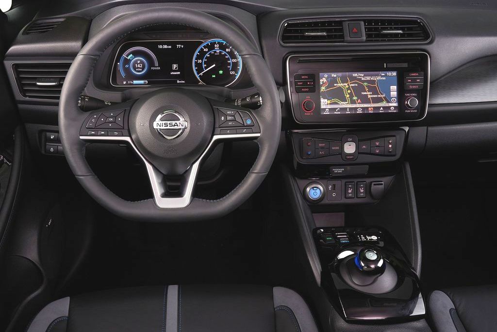 NISSAN LEAF