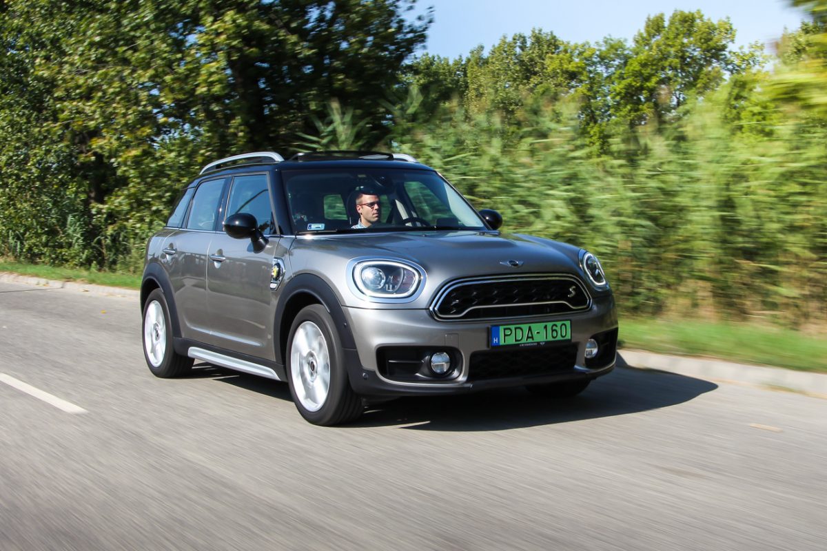 MINI COUNTRYMAN