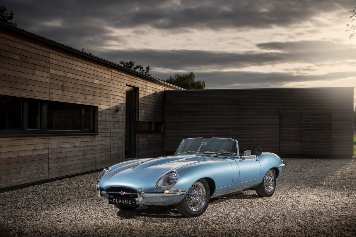 JAGUAR E-TYPE