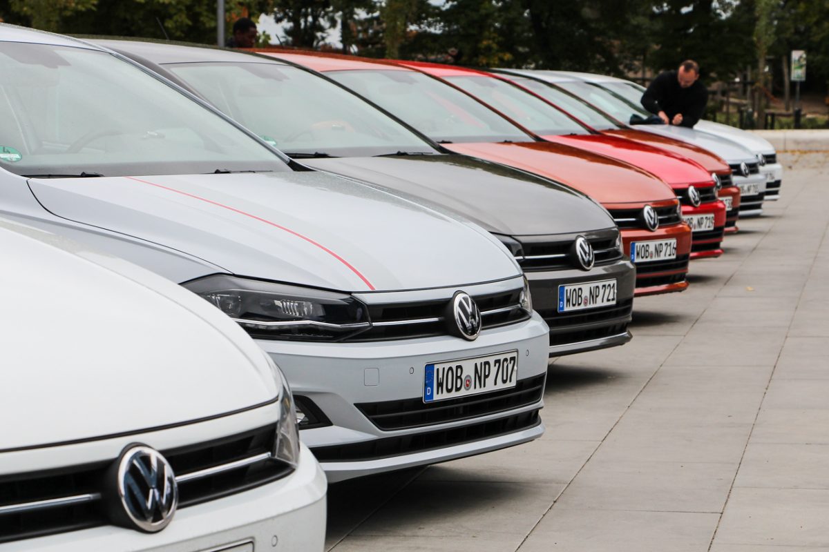 VOLKSWAGEN POLO