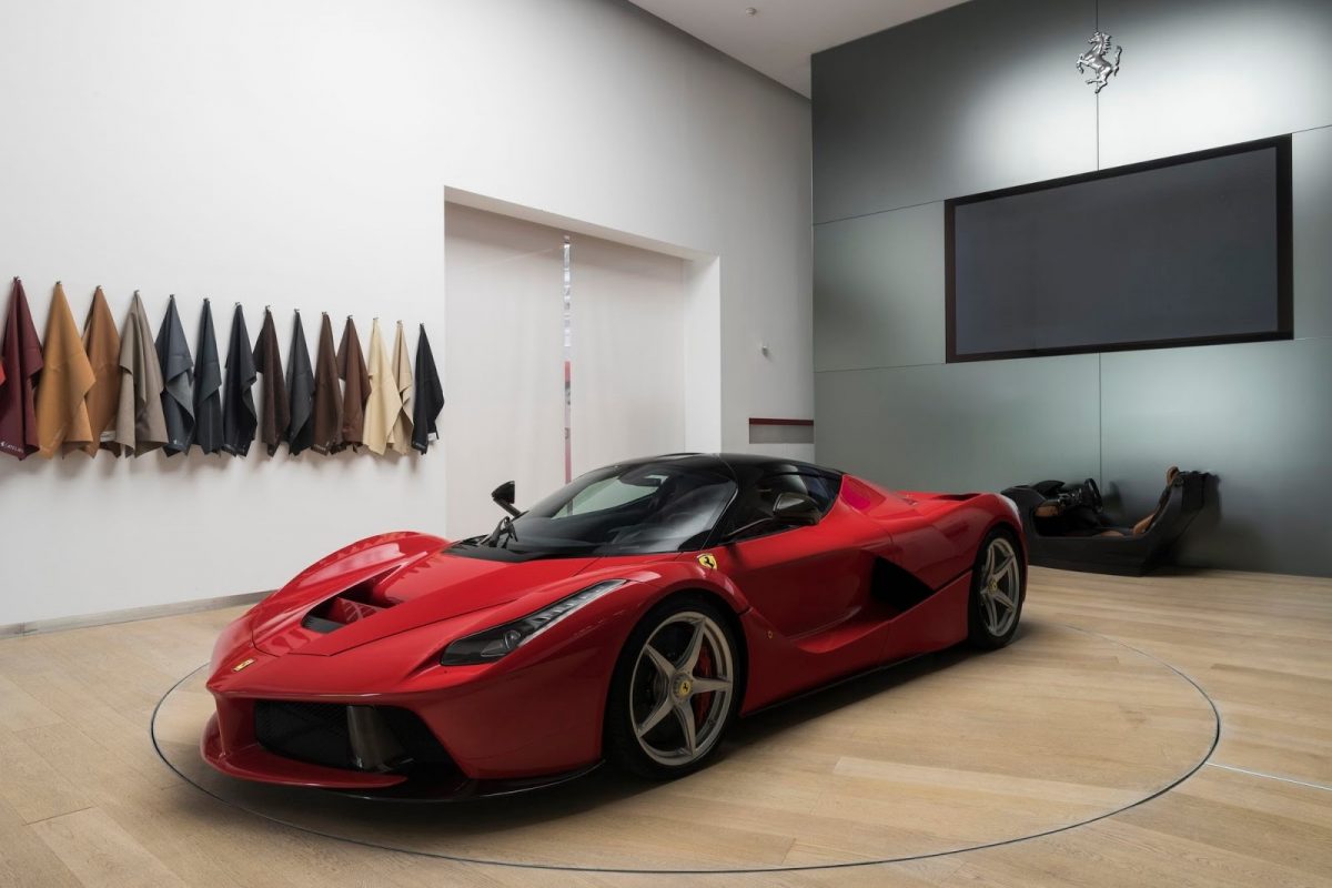 FERRARI LAFERRARI