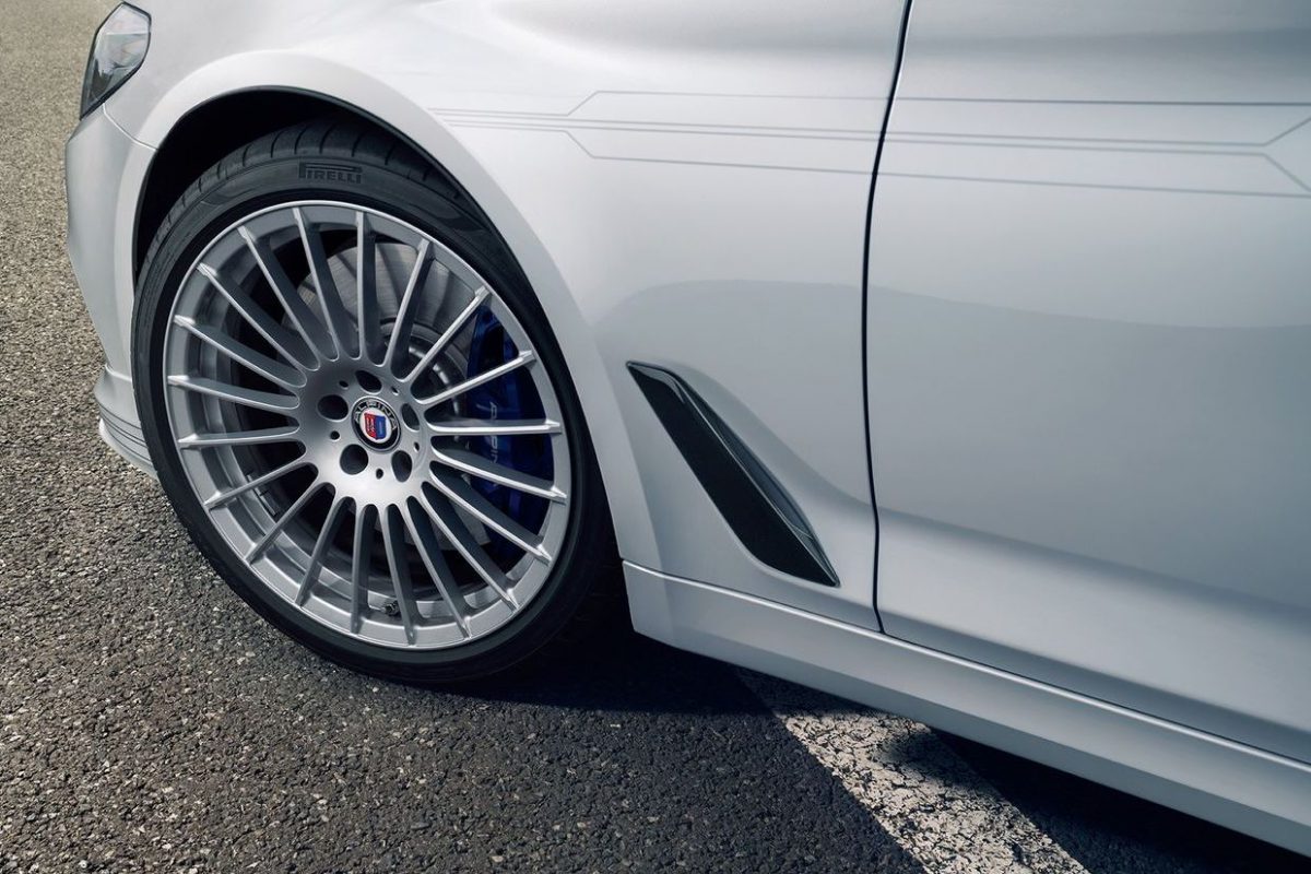 BMW 5-ÖS SOROZAT
