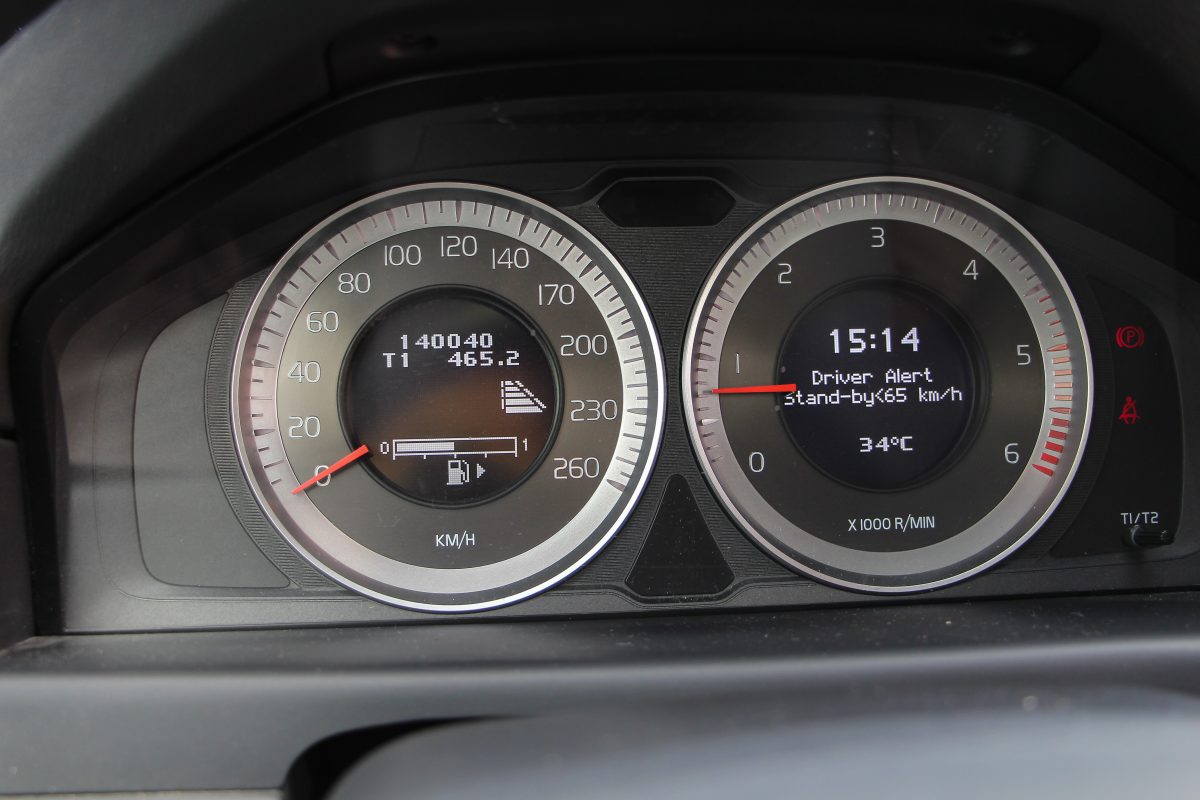 VOLVO XC70