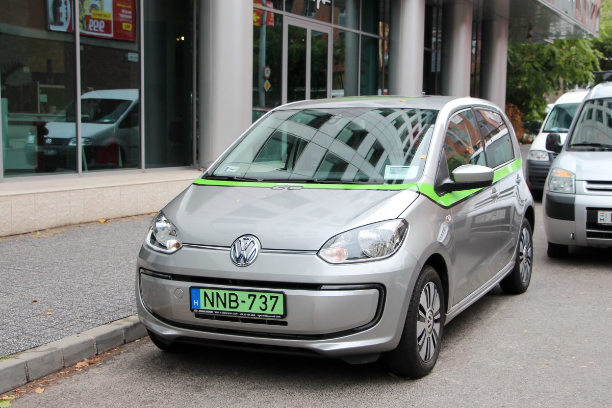 VOLKSWAGEN UP