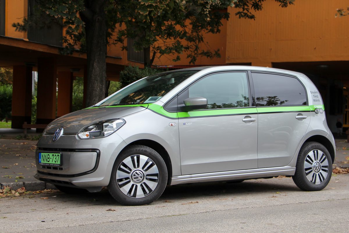 VOLKSWAGEN UP