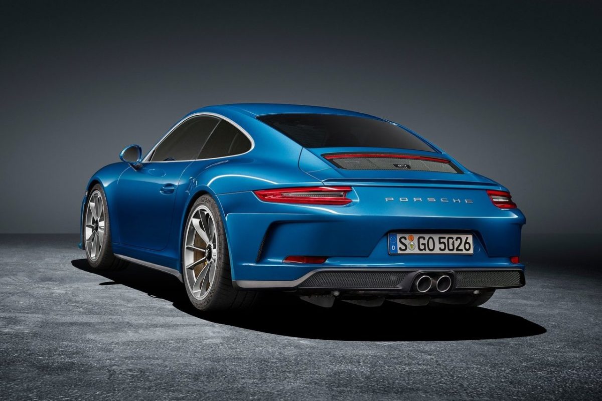 PORSCHE 911