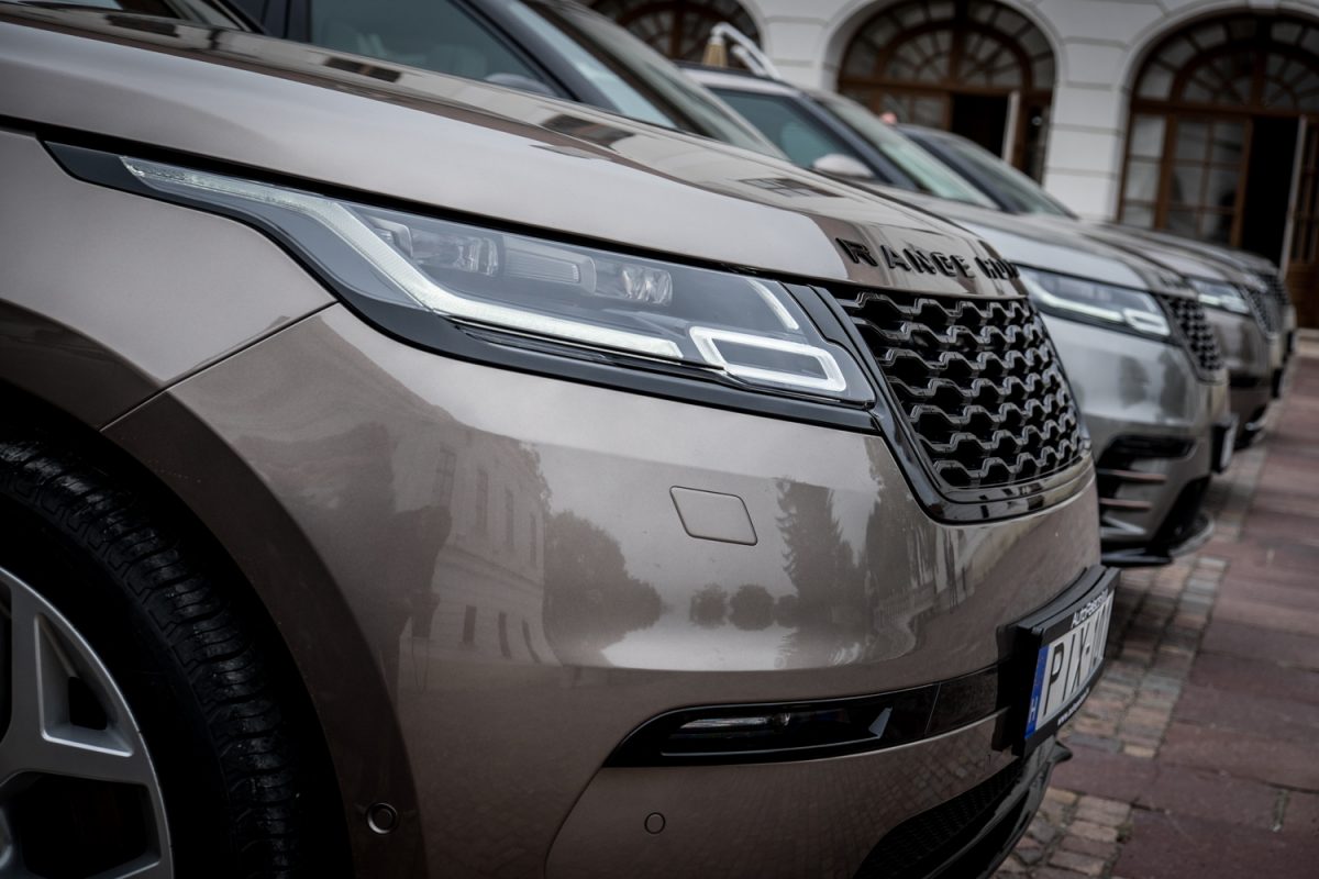 LAND ROVER RANGE ROVER VELAR