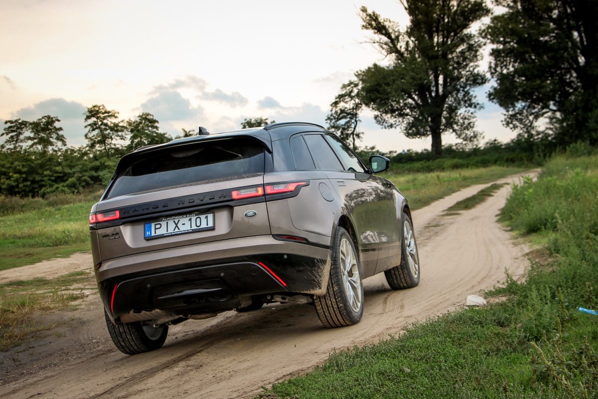 LAND ROVER RANGE ROVER VELAR
