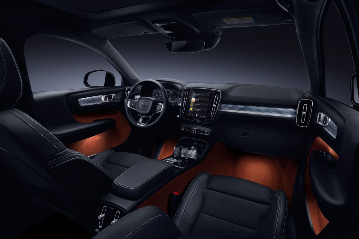VOLVO