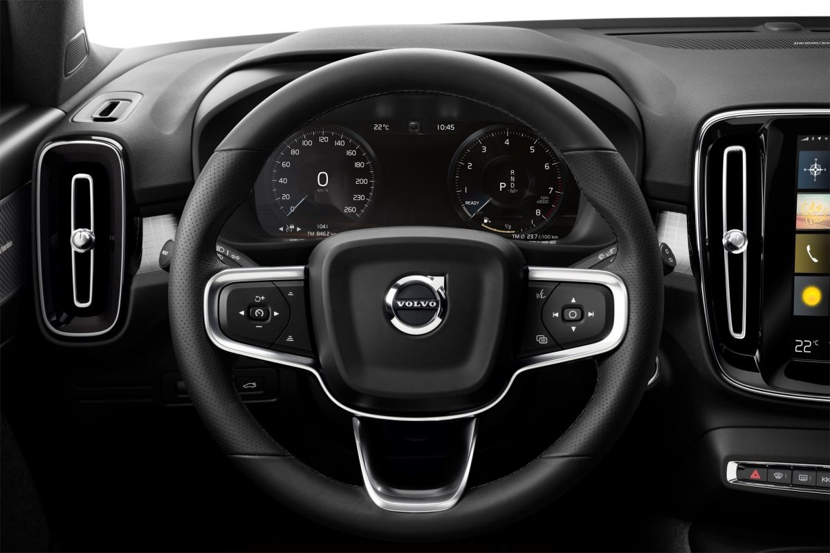 VOLVO