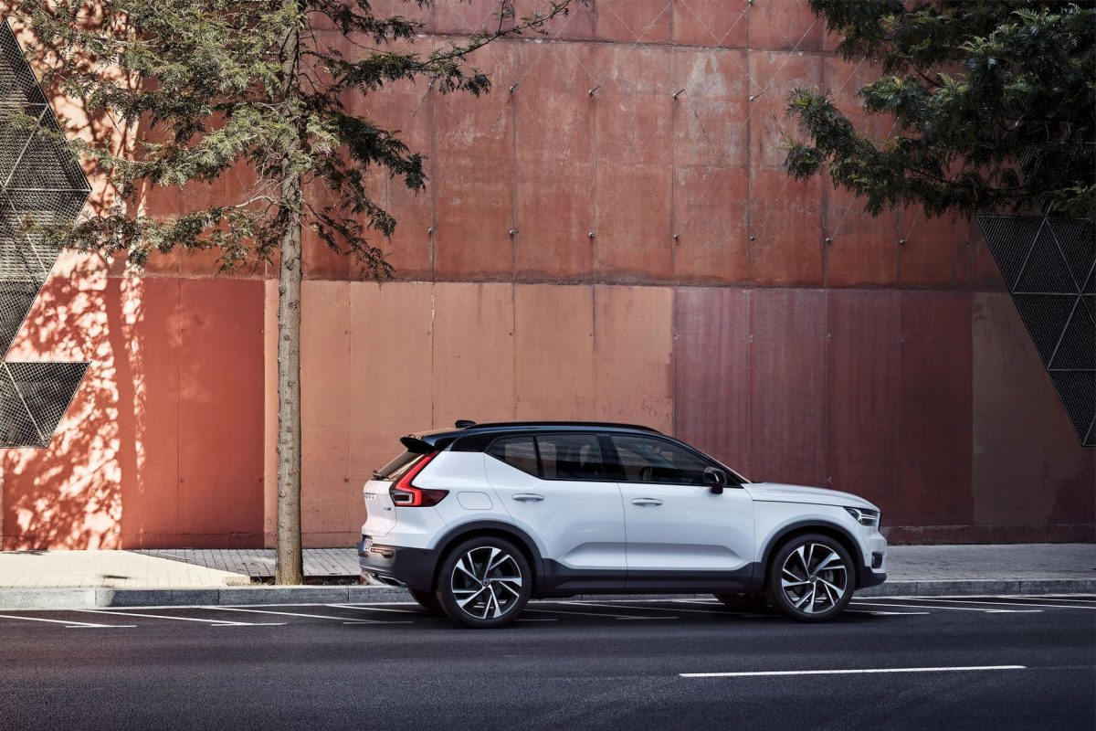 VOLVO