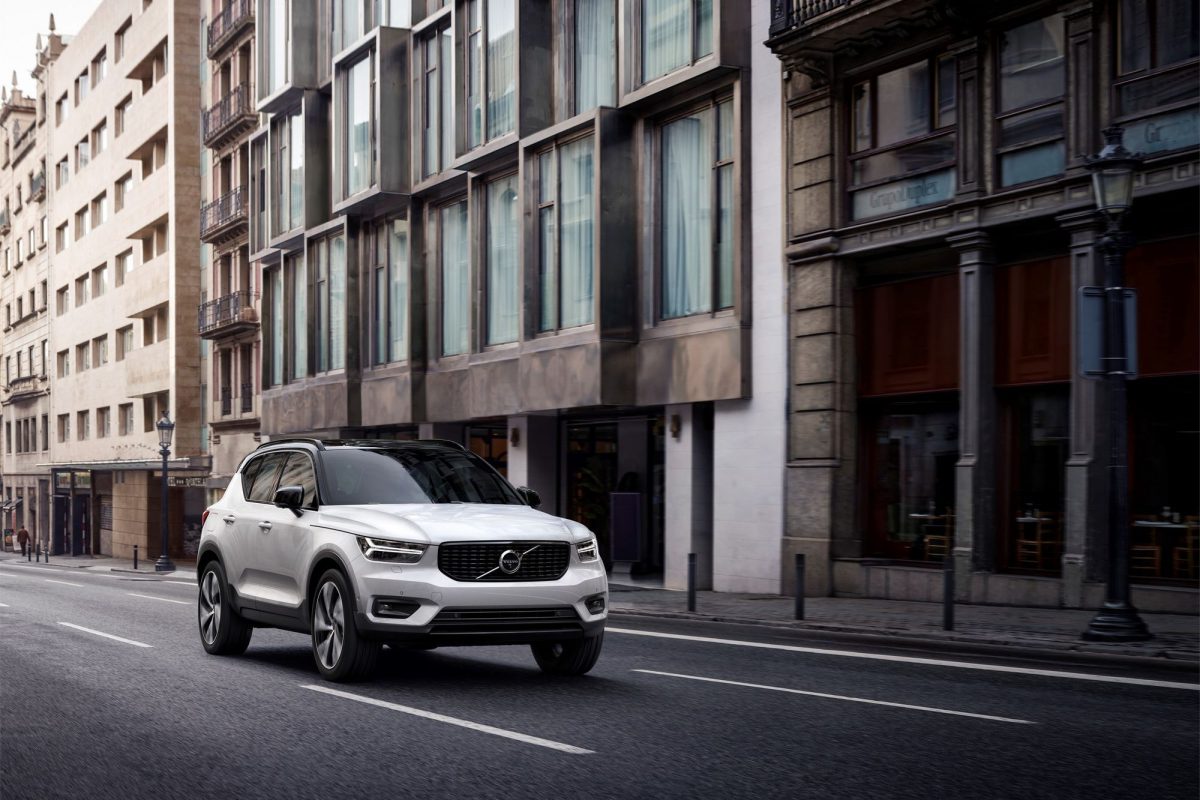 VOLVO
