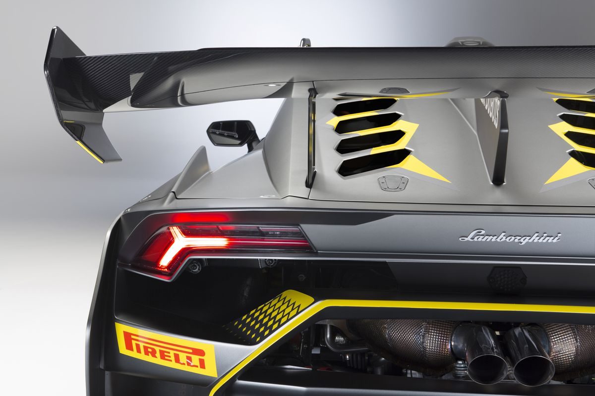 LAMBORGHINI HURACÁN