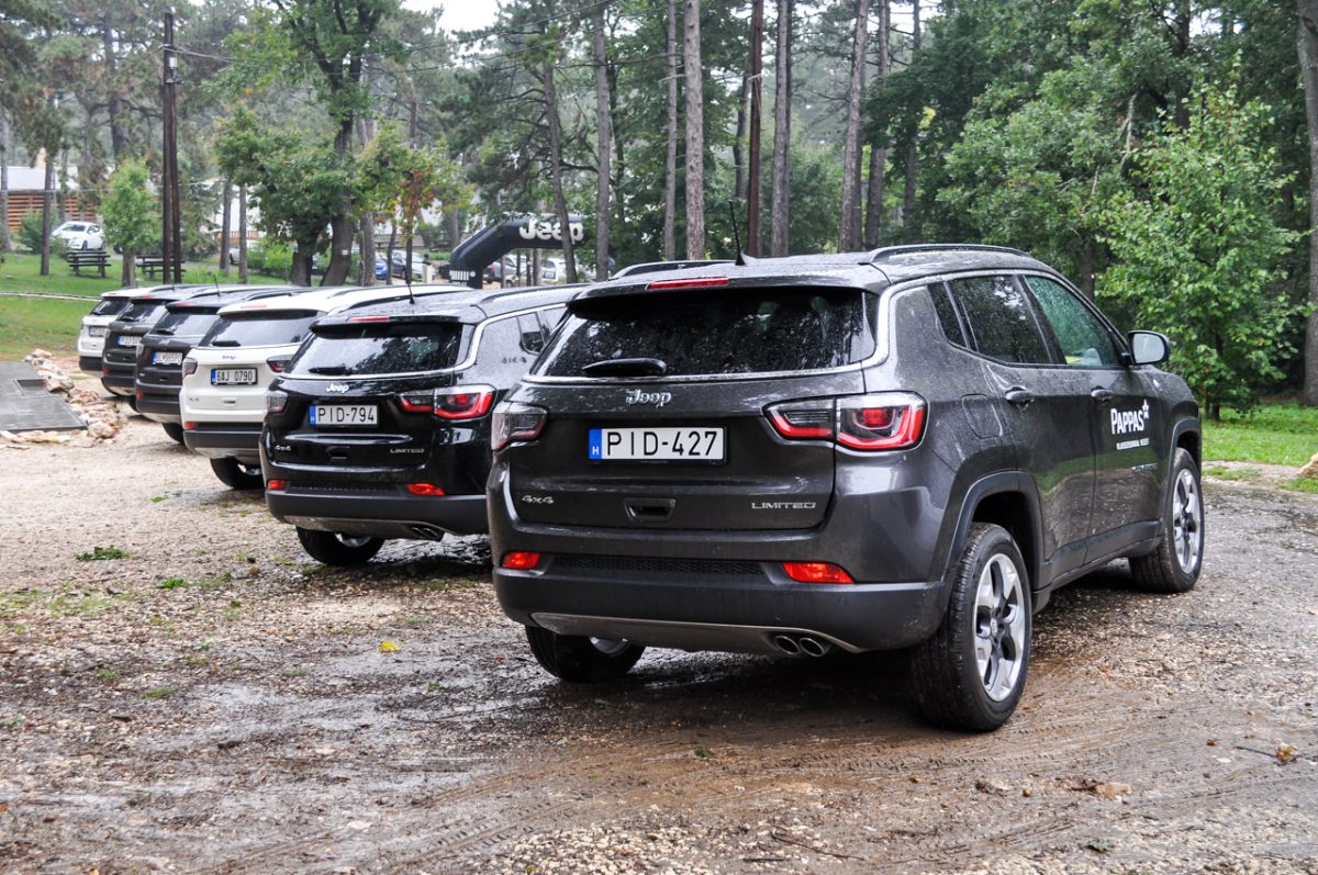 JEEP COMPASS