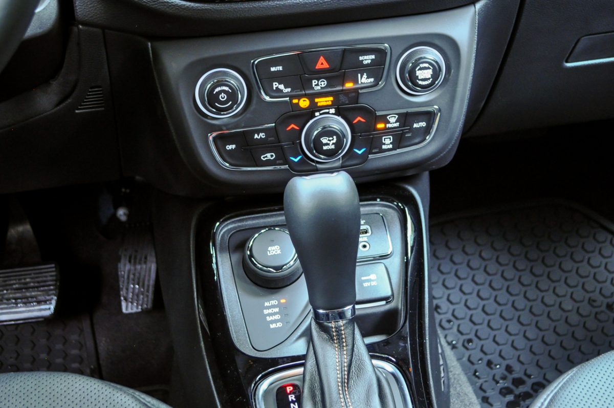 JEEP COMPASS