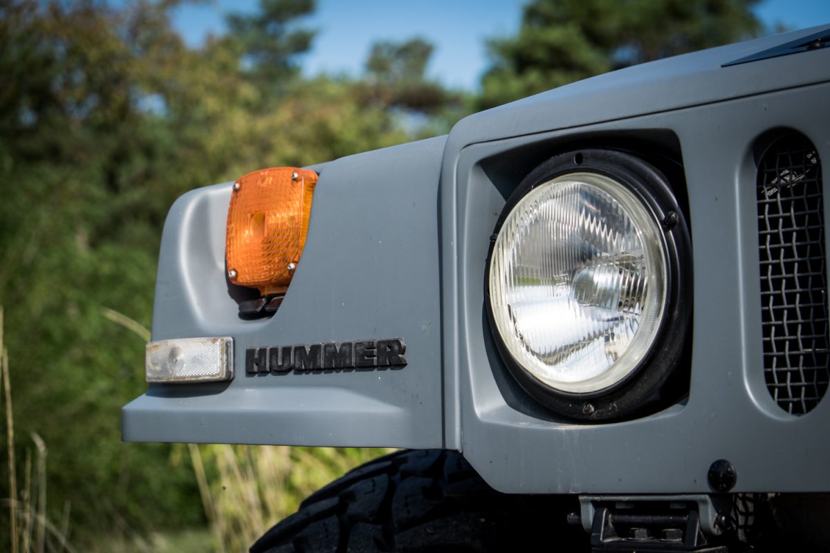 HUMMER H1