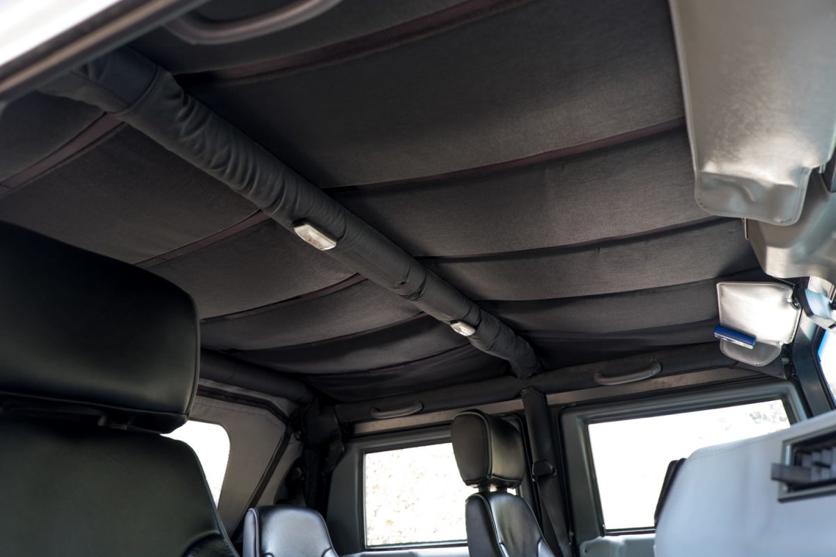 HUMMER H1