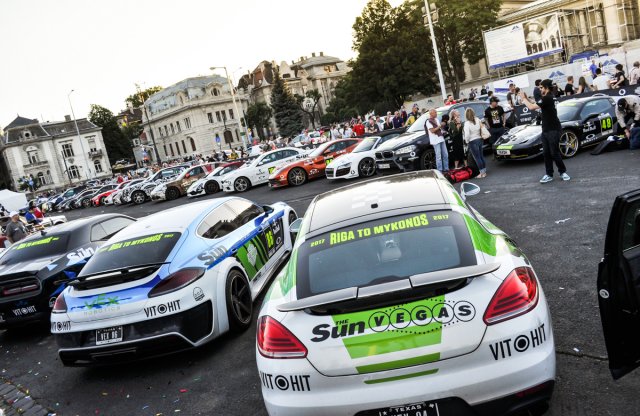 Galérián a Gumball 3000 budapesti befutója