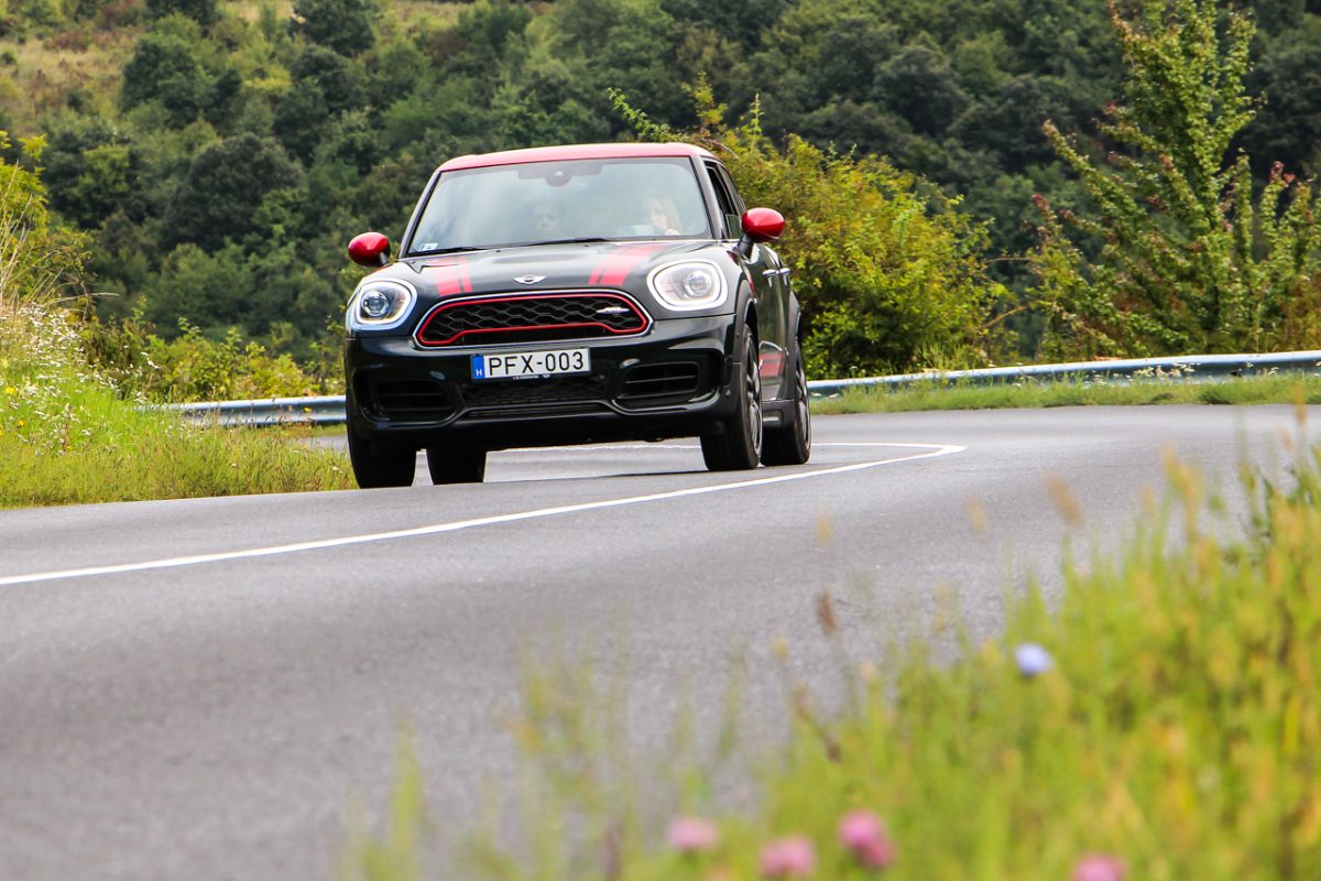 MINI COUNTRYMAN