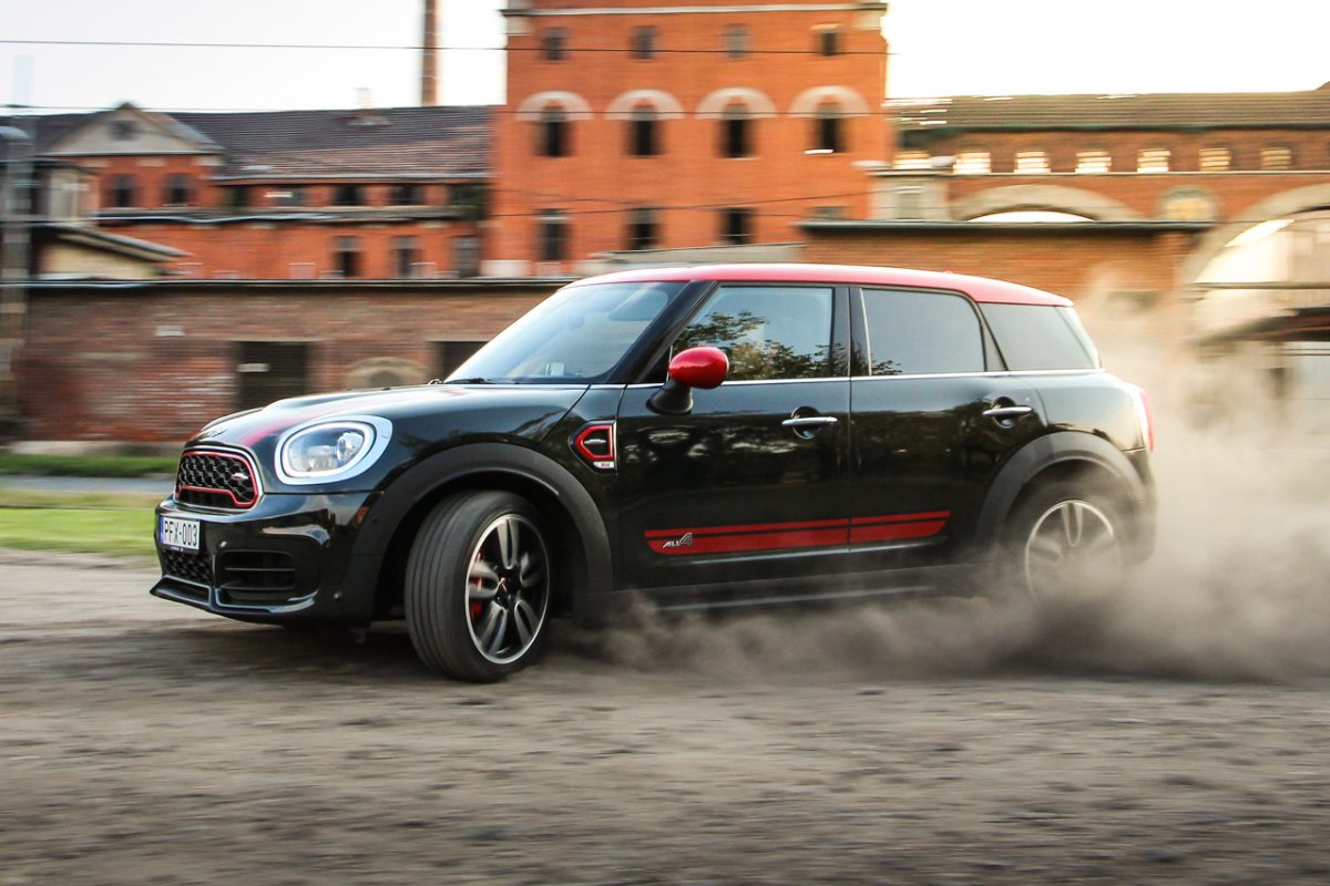 MINI COUNTRYMAN