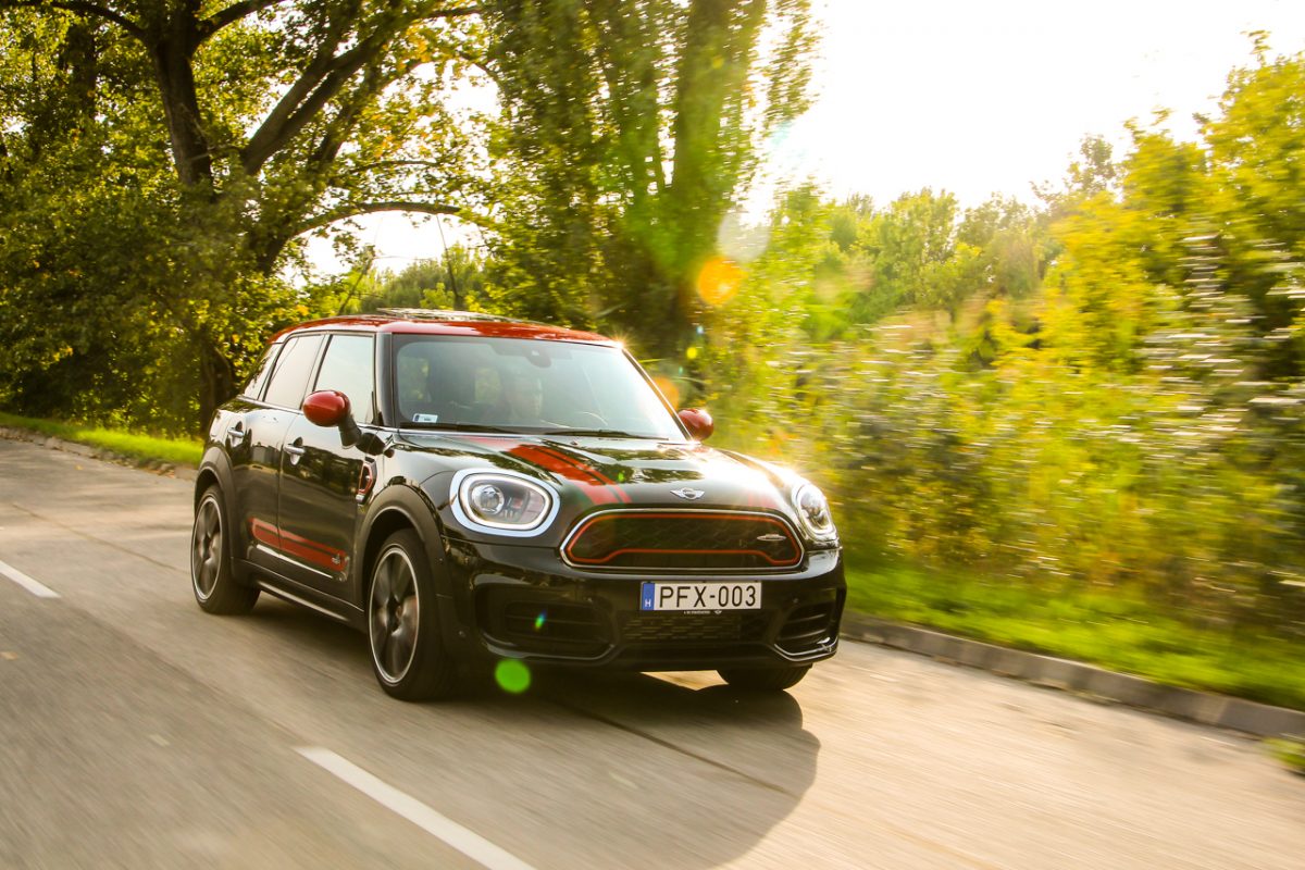 MINI COUNTRYMAN