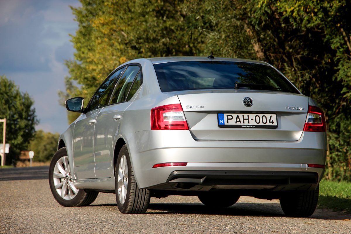 SKODA OCTAVIA