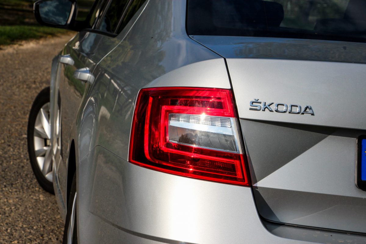 SKODA OCTAVIA