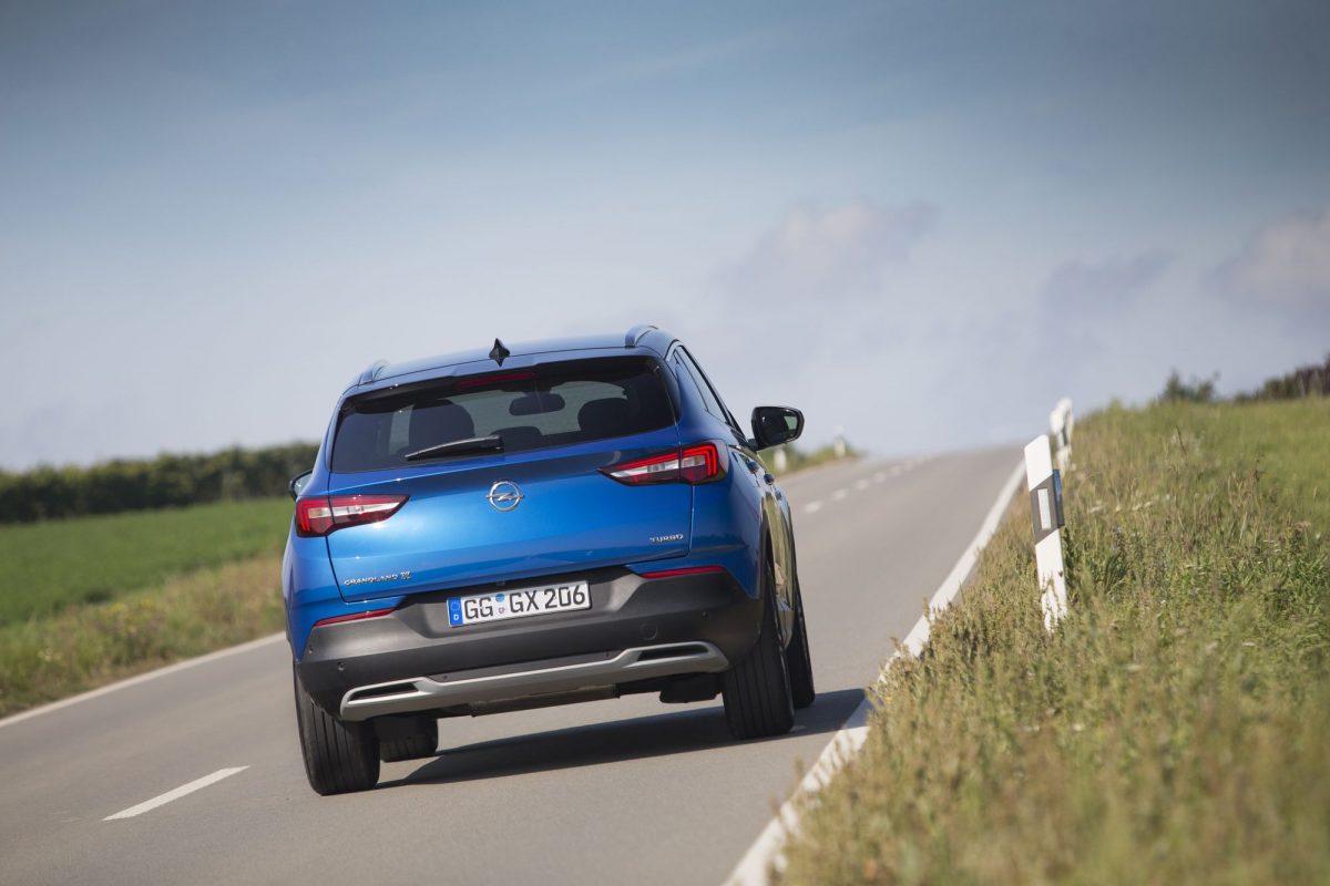 OPEL GRANDLAND X