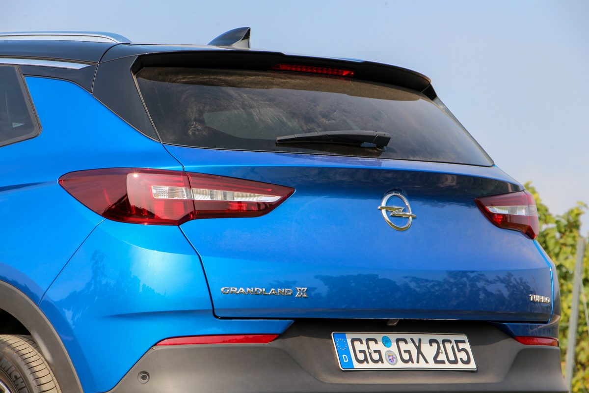 OPEL GRANDLAND X