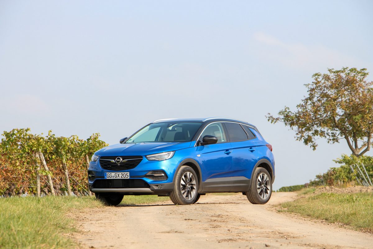 OPEL GRANDLAND X