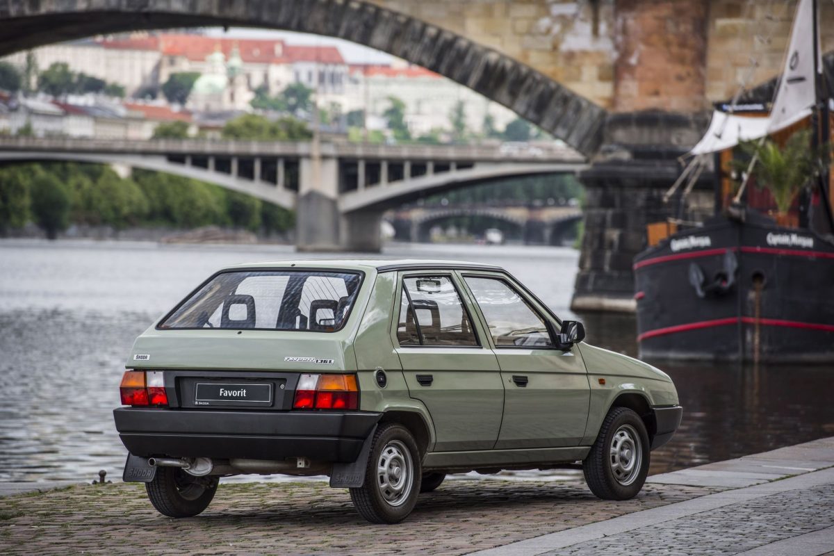 SKODA FAVORIT