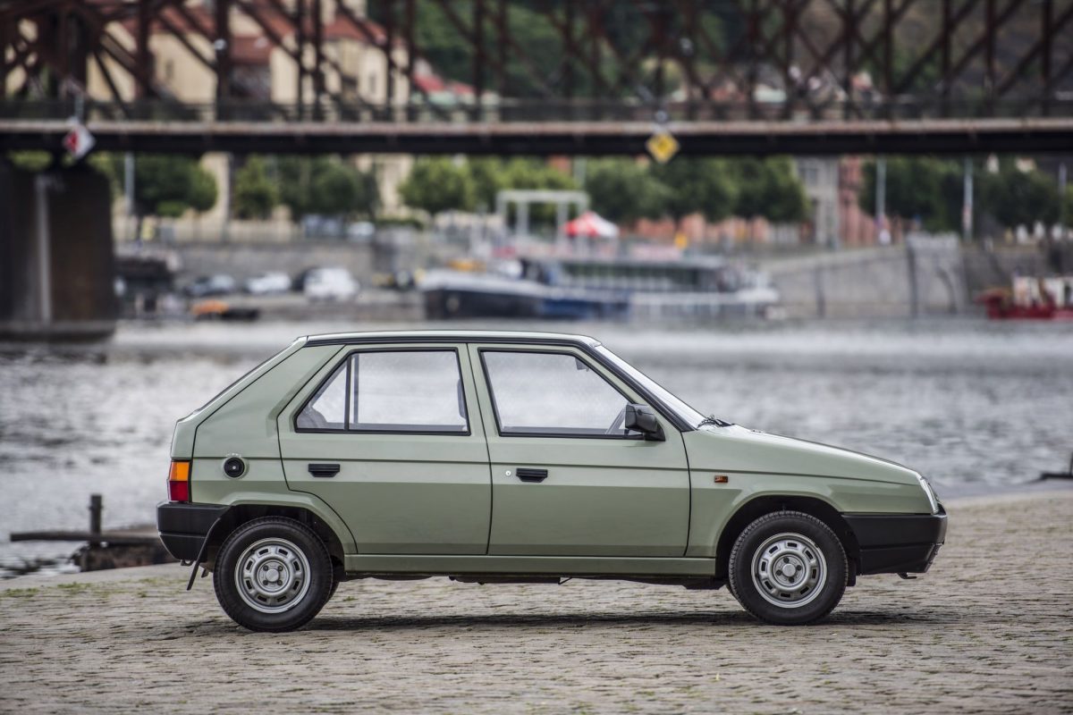 SKODA FAVORIT