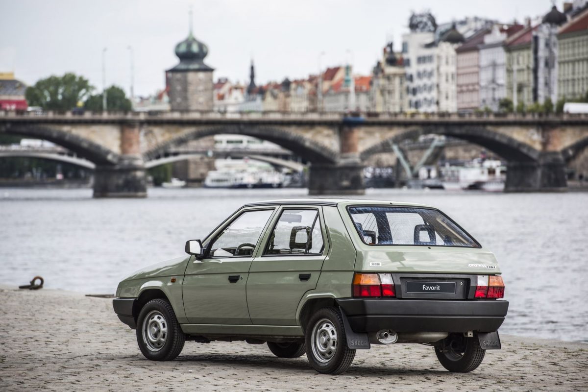 SKODA FAVORIT