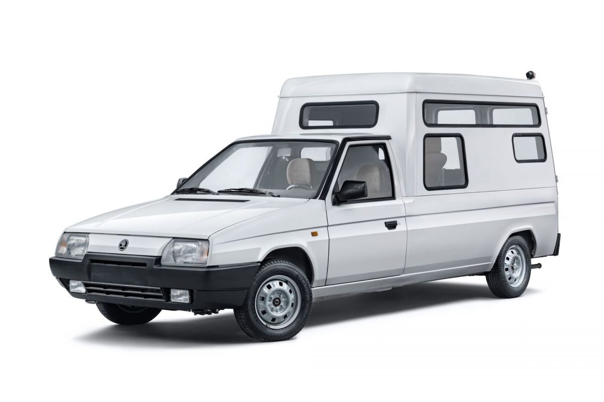 SKODA FAVORIT
