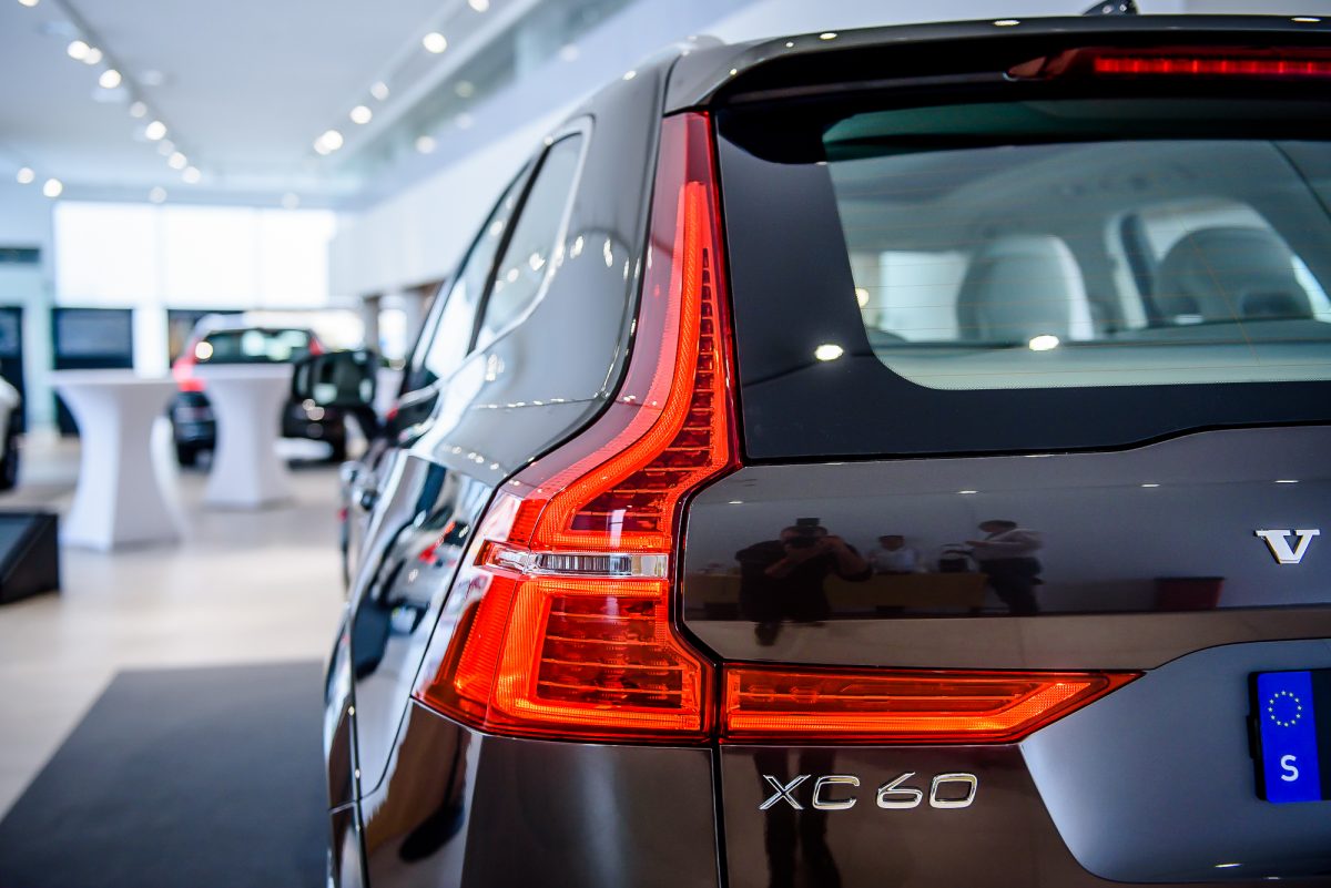 VOLVO