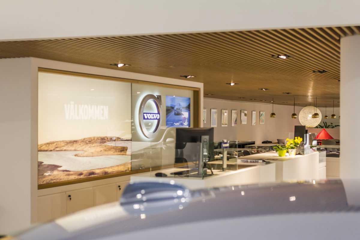 VOLVO