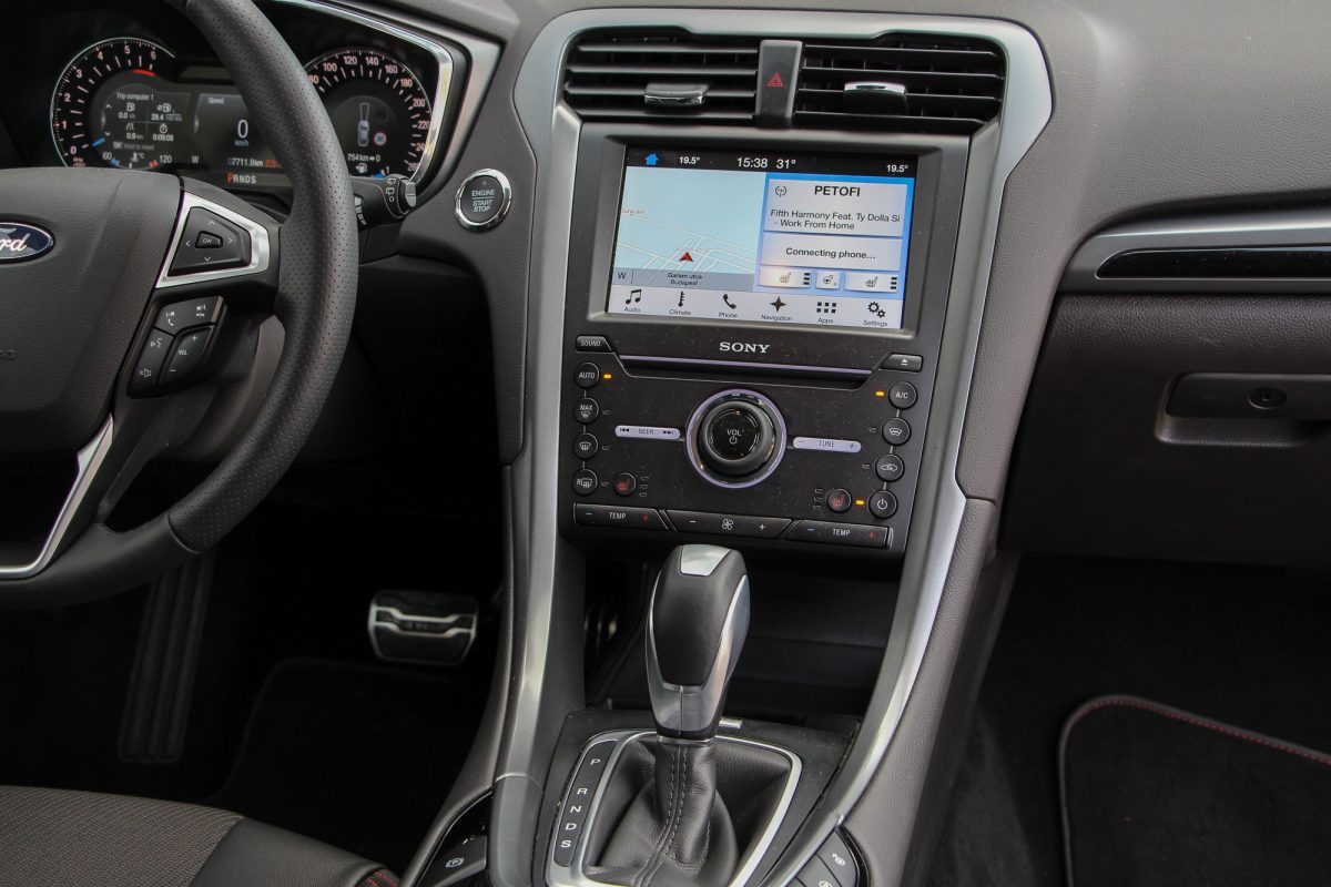 FORD MONDEO
