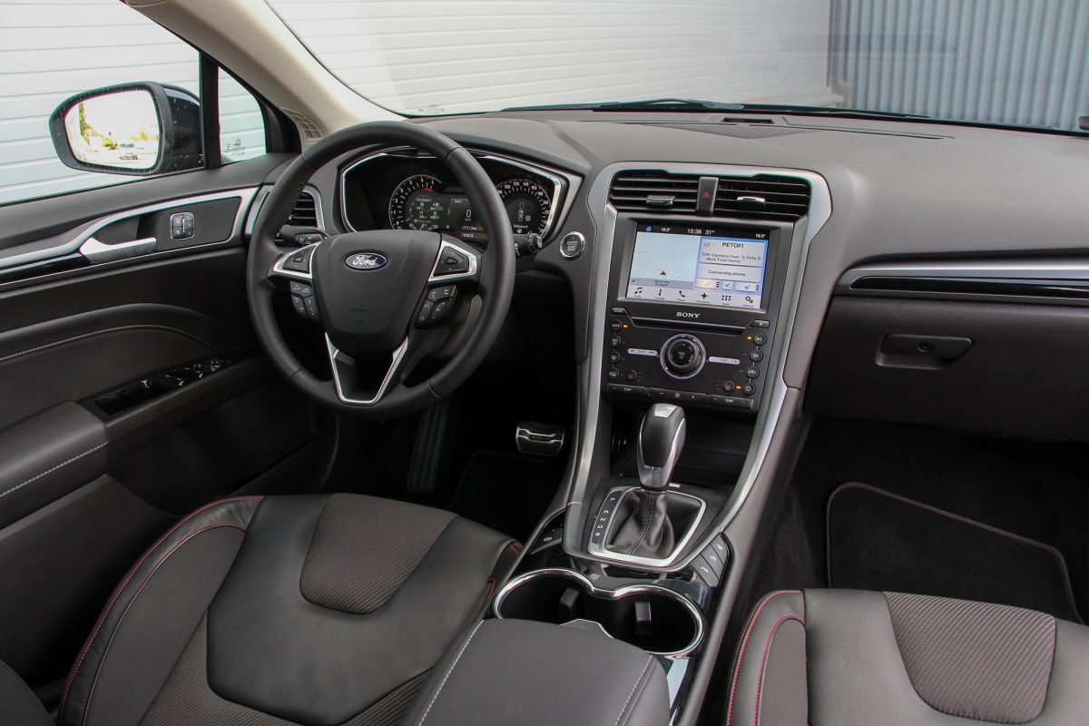 FORD MONDEO