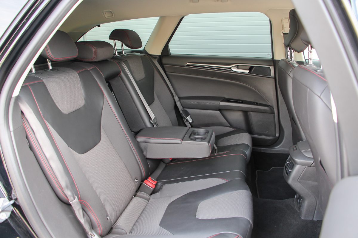 FORD MONDEO