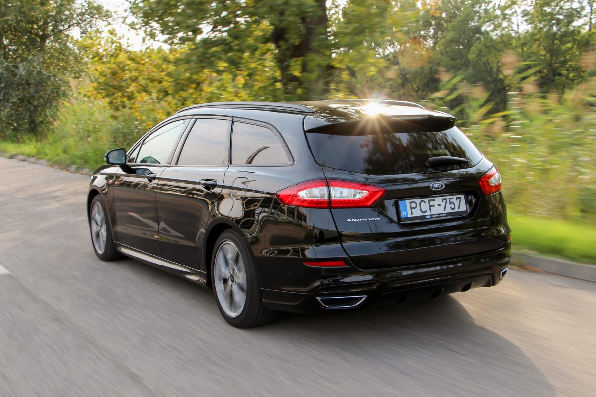 FORD MONDEO