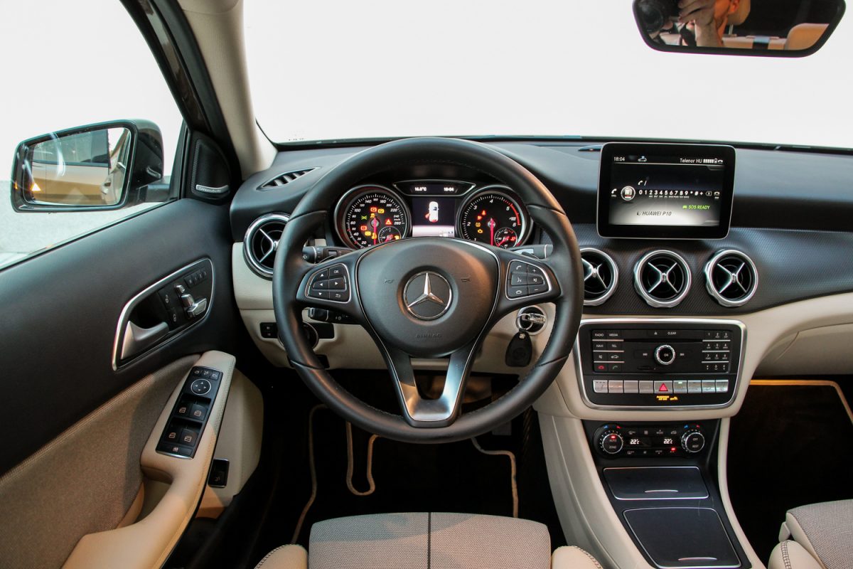 MERCEDES-BENZ GLA-OSZTÁLY