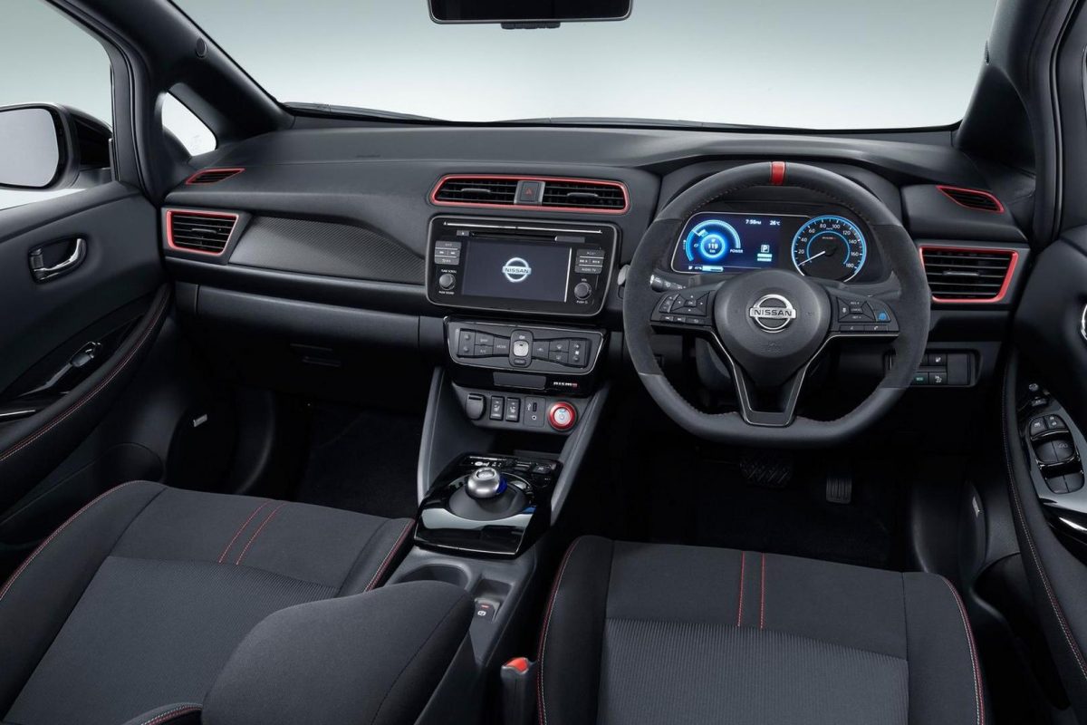 NISSAN LEAF