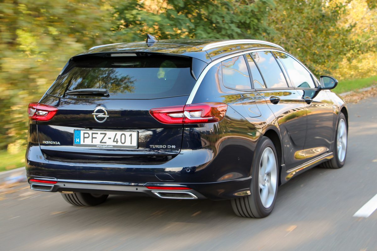 OPEL INSIGNIA