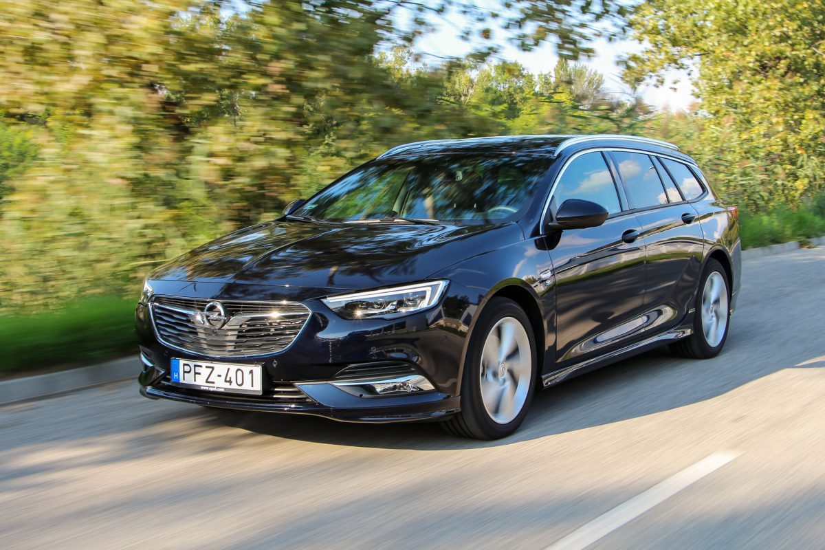OPEL INSIGNIA