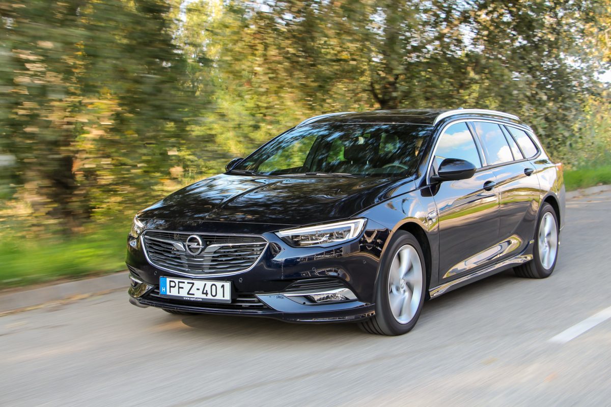 OPEL INSIGNIA