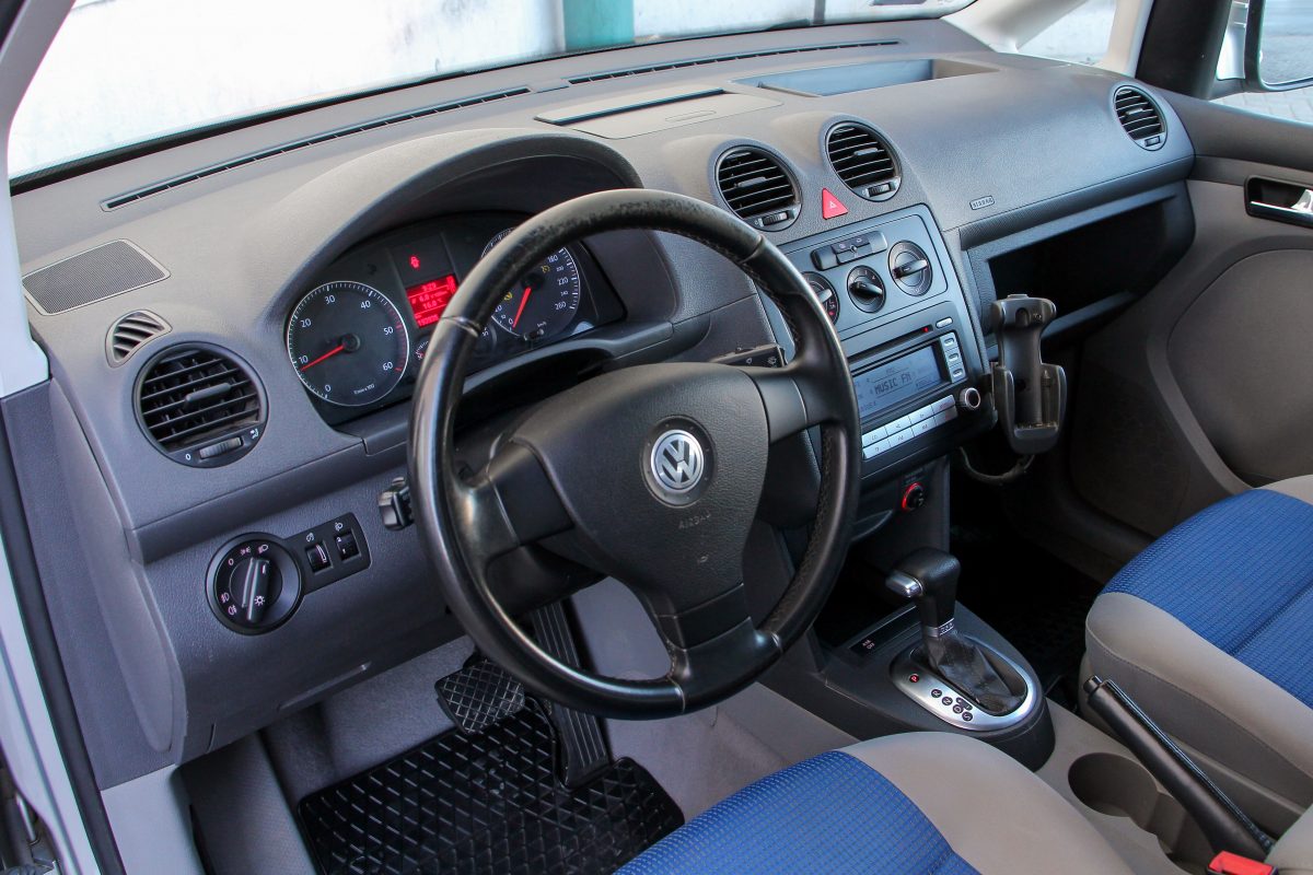 VOLKSWAGEN CADDY