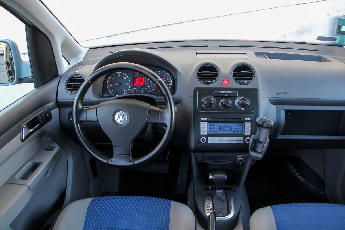 VOLKSWAGEN CADDY