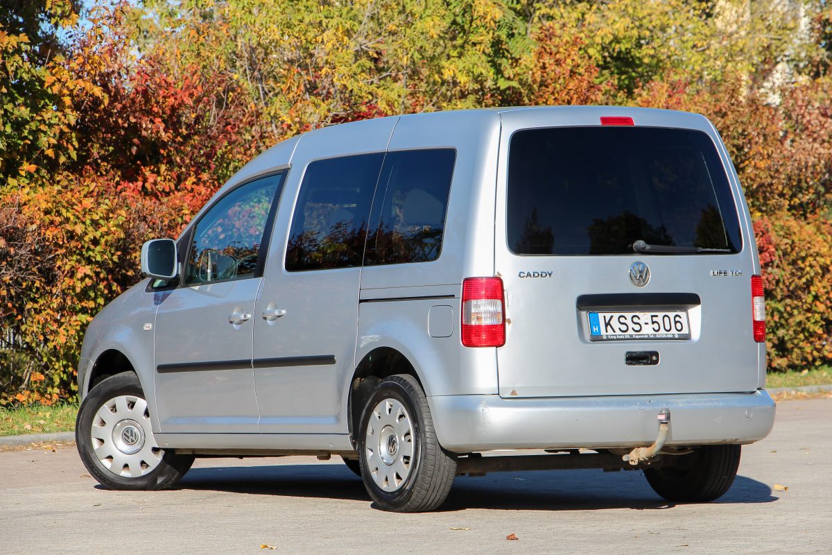 VOLKSWAGEN CADDY