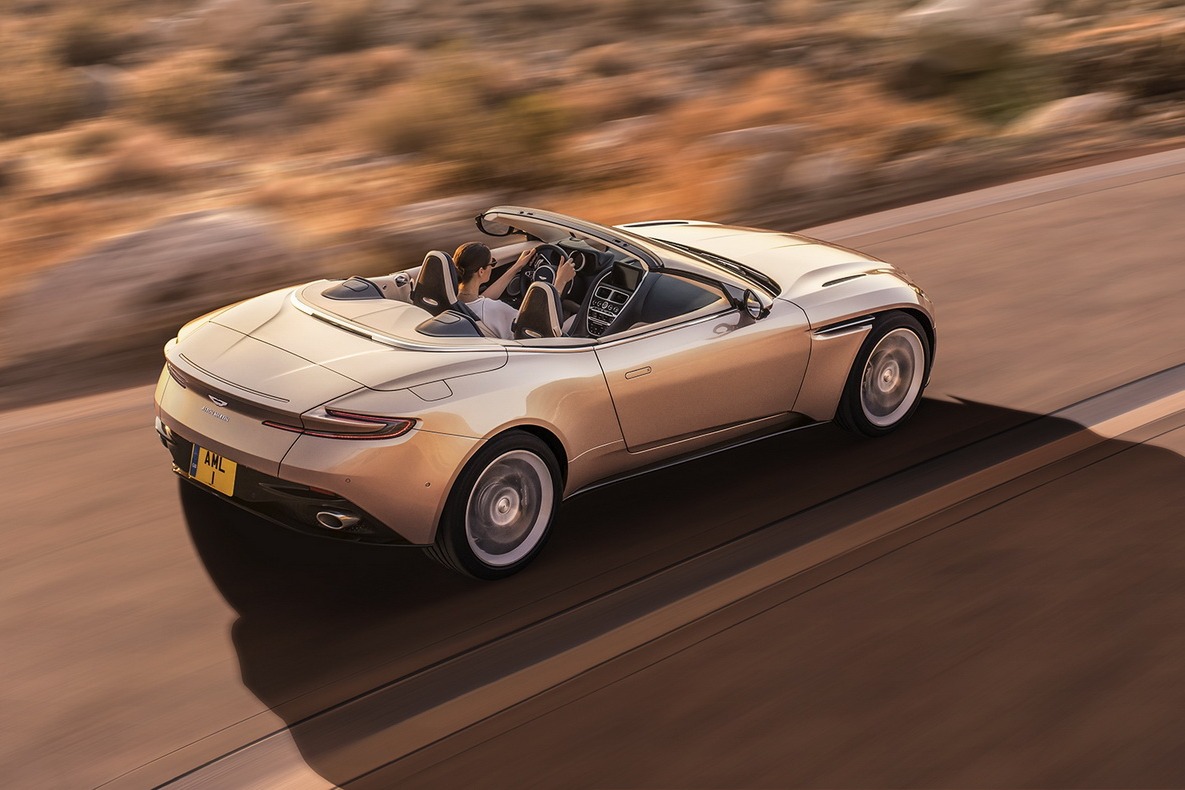 ASTON MARTIN VOLANTE